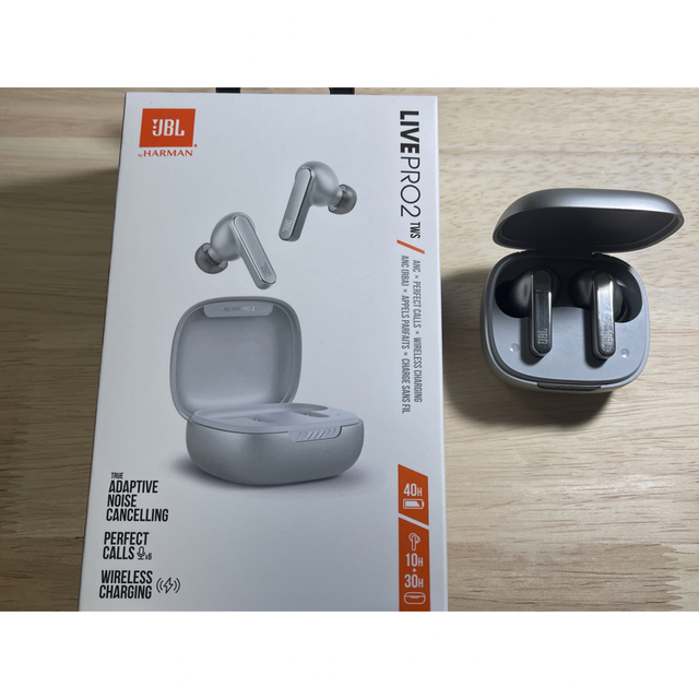 ヘッドフォン/イヤフォンワイヤレスノイズキャンセルイヤホン JBL LIVEPRO2