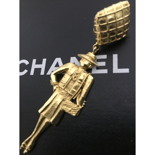 レディースvintage CHANEL／マドモアゼル　イヤリング　片耳