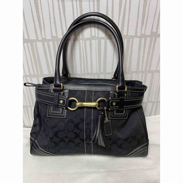 【美品】coachシグネチャーハンドバッグ