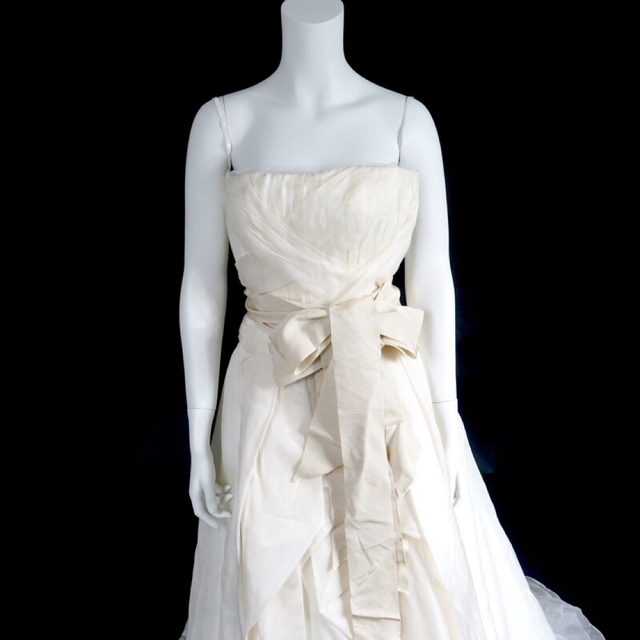 VERA WANG BRIDE* ディンドラ ウェディングドレスの通販 by ニーナ's