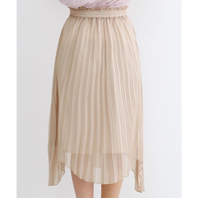 merlot(メルロー)の新品 merlot(メルロー) ラメプリーツアシメヘムスカート ベージュ レディースのスカート(ロングスカート)の商品写真