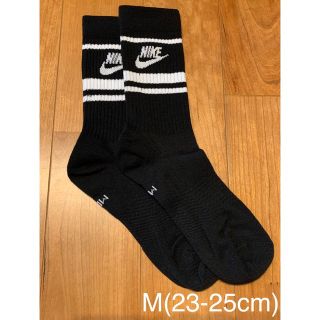 ナイキ(NIKE)の新品　ナイキ　M(23-25cm)  エッセンシャル　クルーソックス　1足セット(ソックス)