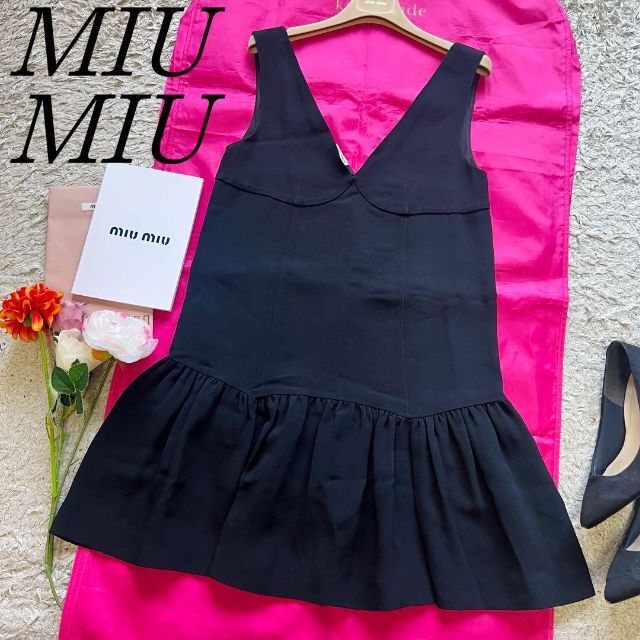 miumiu - 【美品】MIU MIU ジャンパースカート ブラック 38