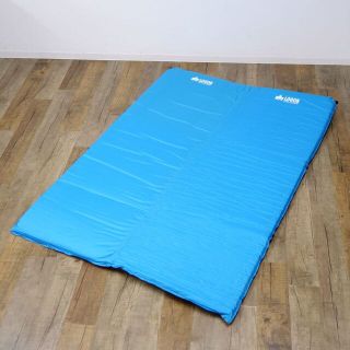 極美品 ロゴス LOGOS セルフインフレートマットDUO 収納袋付き