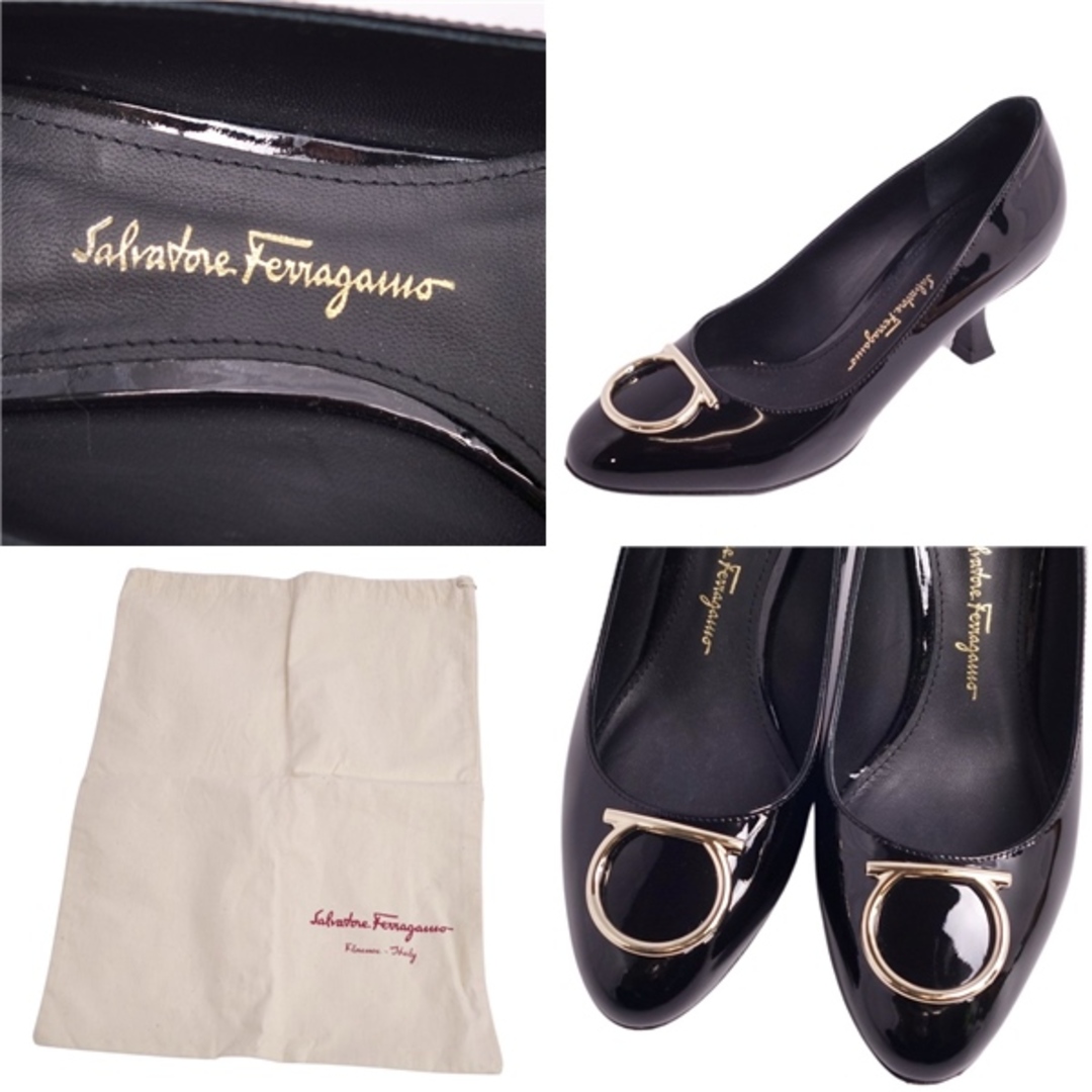 Salvatore Ferragamo(サルヴァトーレフェラガモ)の美品 サルヴァトーレ フェラガモ Salvatore Ferragamo パンプス ガンチーニ パテントレザー ヒール シューズ 靴 レディース 4D(21.5cm相当) ブラック レディースの靴/シューズ(ハイヒール/パンプス)の商品写真