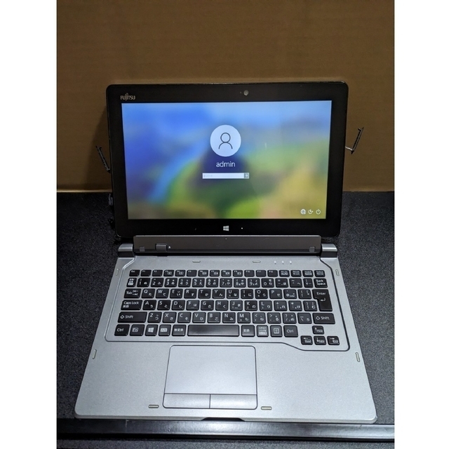 FUJITSU ARROWS Tab Q616