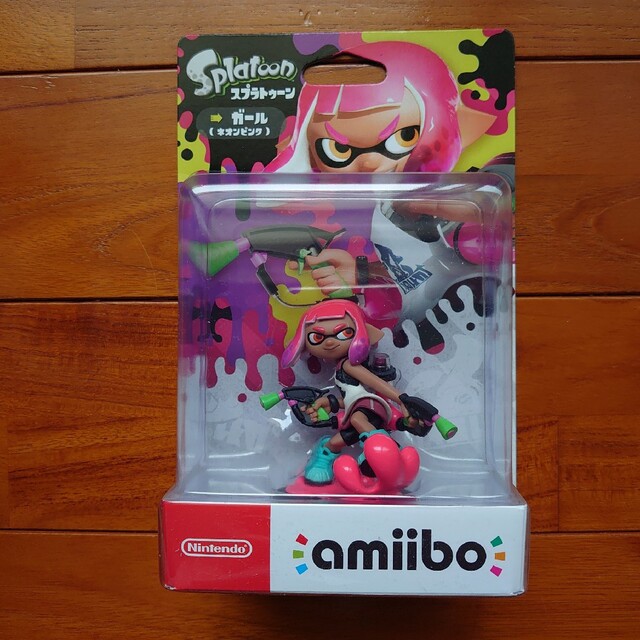 amiibo スプラトゥーン ガール ネオンピンク エンタメ/ホビーのフィギュア(ゲームキャラクター)の商品写真