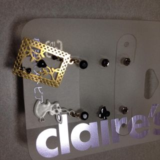 クレアーズ(claire's)の黒蝶。様専用出品(ピアス)