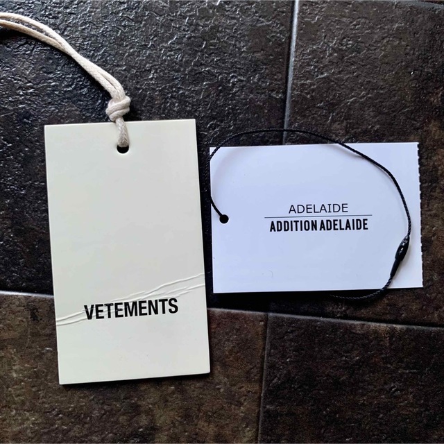 VETEMENTS(ヴェトモン)のvetements metal logo cap メンズの帽子(キャップ)の商品写真