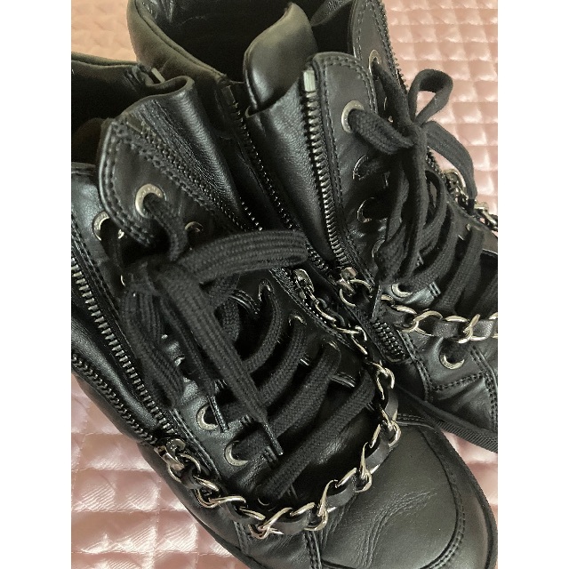 CHANEL ハイカットスニーカー 本革 チェーン CHANEL シャネル レザー ココマーク チェーン ハイカット スニーカー ブラック 24cm by