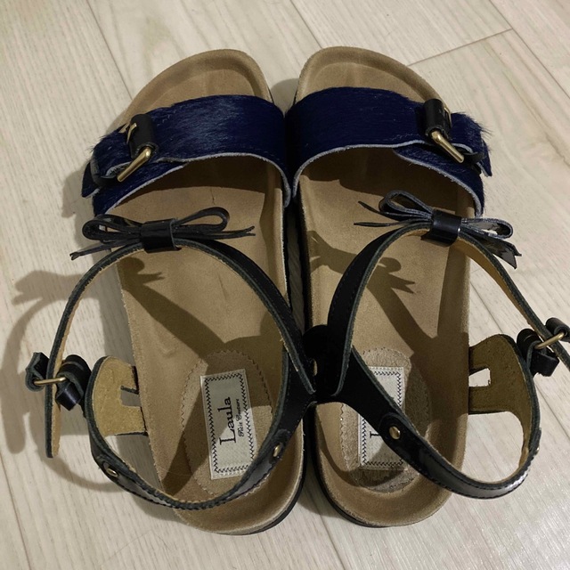 Laula(ラウラ)のLAURA サンダル  ブラック×ブルー レディースの靴/シューズ(サンダル)の商品写真