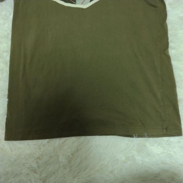 Deus ex Machina(デウスエクスマキナ)のDEUS ロゴ Tシャツ M カーキ メンズのトップス(Tシャツ/カットソー(半袖/袖なし))の商品写真