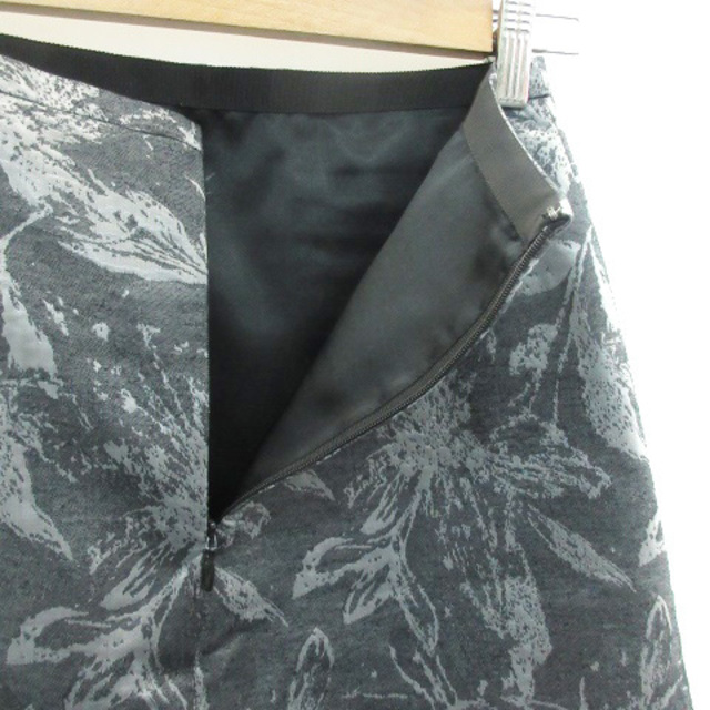 UNITED ARROWS(ユナイテッドアローズ)のユナイテッドアローズ フレアスカート ひざ丈 総柄 36 グレー レディースのスカート(ひざ丈スカート)の商品写真