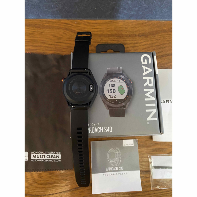 GARMIN(ガーミン)のGARMIN アプローチ S40 ブラック 付属品一式 スポーツ/アウトドアのゴルフ(その他)の商品写真