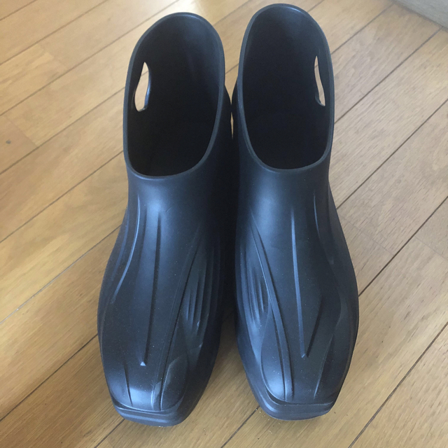 1017 alyx 9sm ラバーブーツ メンズの靴/シューズ(ブーツ)の商品写真