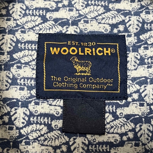 WOOLRICH(ウールリッチ)の【WOOLRICH】ウールリッチ 総柄 車 ボタニカル SS ボタンダウンシャツ メンズのトップス(シャツ)の商品写真