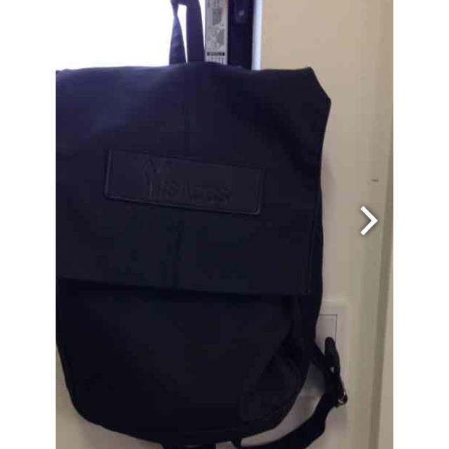 Y's(ワイズ)のY's 便利な黒 リュック レディースのバッグ(リュック/バックパック)の商品写真