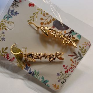 ピアス ハンドメイドアクセサリー フィッシュボーン 魚 ゴールド