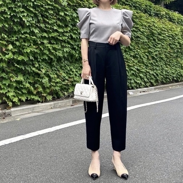 Drawer - 【新品】シーニュ cygne とんがりトップス半袖 Emilyの通販
