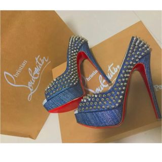 クリスチャンルブタン(Christian Louboutin)のChristian louboutin ladypeep パンプス(ハイヒール/パンプス)