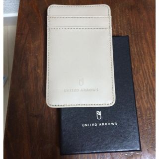 ユナイテッドアローズ(UNITED ARROWS)の美品☆ユナイテッドアローズ カードケース(折り財布)