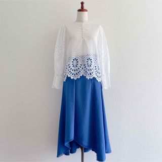 LOULOU WILLOUGHBY - 美品 LOULOU WILLOUGHBY パネル刺繍ブラウス