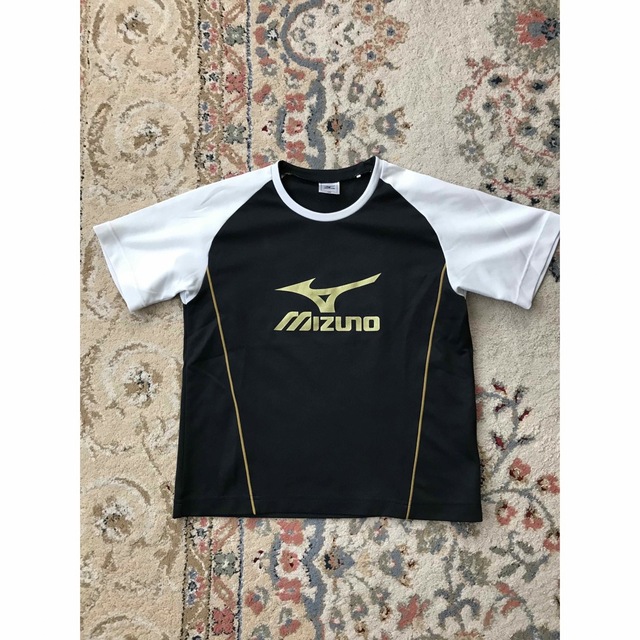 MIZUNO(ミズノ)のMIZUNO ミズノ　半袖Ｔシャツ！　140cm キッズ/ベビー/マタニティのキッズ服男の子用(90cm~)(Tシャツ/カットソー)の商品写真