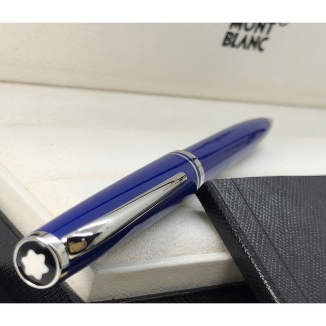 MONTBLANC(モンブラン)の未使用に近い完売クルーズコレクション114353濃紺ボディ＆プラチナ★モンブラン インテリア/住まい/日用品の文房具(ペン/マーカー)の商品写真