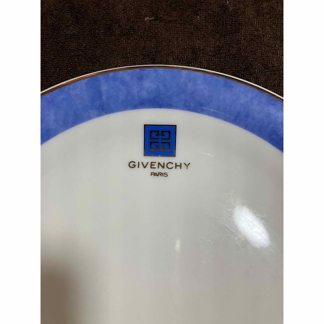 GIVENCHY(ジバンシィ)のジバンシー　デザートプレート　お皿　２枚セット　16cm インテリア/住まい/日用品のキッチン/食器(食器)の商品写真