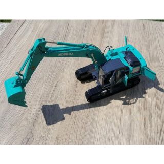 ミニカー 1/40 コベルコ SK210LC グリーン-