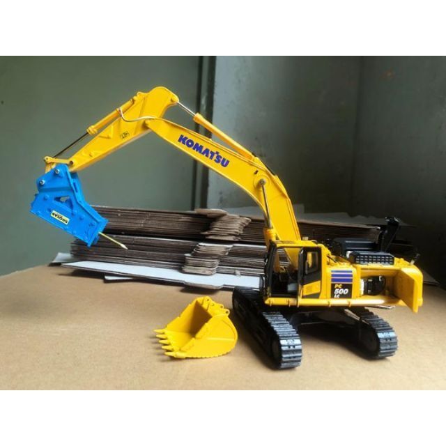 2022激安通販 1/43 ミニカー コマツ イエロー 2021 PC500LC-10MO