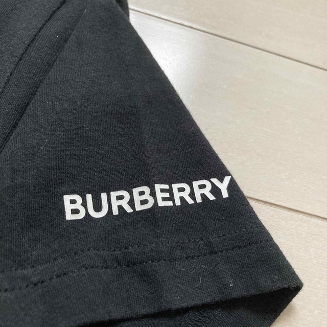 BURBERRY(バーバリー)のBURBERRY Tシャツ（116cm）& ZARAデニムセット（104cm） キッズ/ベビー/マタニティのキッズ服男の子用(90cm~)(Tシャツ/カットソー)の商品写真