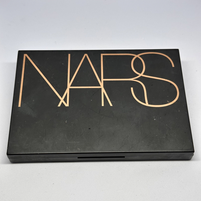 NARS(ナーズ)のNARS ナーズ スキンディープ アイパレット コスメ/美容のベースメイク/化粧品(アイシャドウ)の商品写真