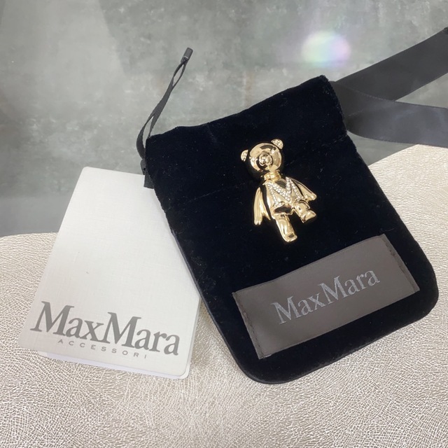 ５５％以上節約 美品❣️Max Mara(マックスマーラ)ブローチ コート