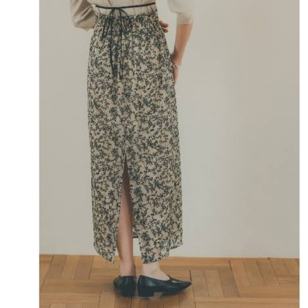 claneクラネ　FLORET EMBROIDERY SKIRT スカート