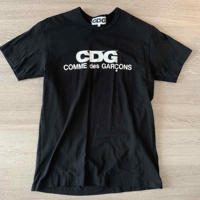 COMME des GARCONS(コムデギャルソン)のCDG ブラックTシャツ メンズのトップス(Tシャツ/カットソー(半袖/袖なし))の商品写真