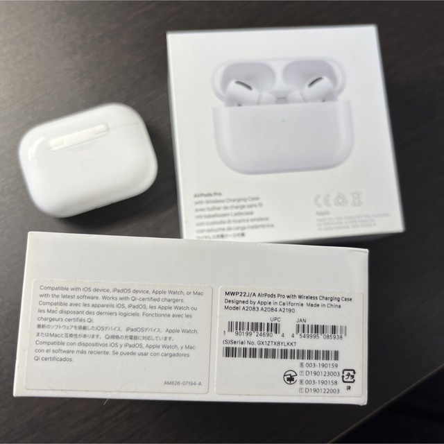 Apple(アップル)の【専用】Apple Air Pods Pro 第1世代 中古 正規品  スマホ/家電/カメラのオーディオ機器(ヘッドフォン/イヤフォン)の商品写真