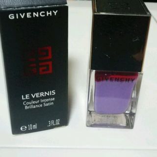 ジバンシィ(GIVENCHY)のネイル最終値下げ(マニキュア)