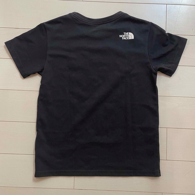 THE NORTH FACE(ザノースフェイス)のノースフェイス  キッズTシャツ　140 キッズ/ベビー/マタニティのキッズ服男の子用(90cm~)(Tシャツ/カットソー)の商品写真