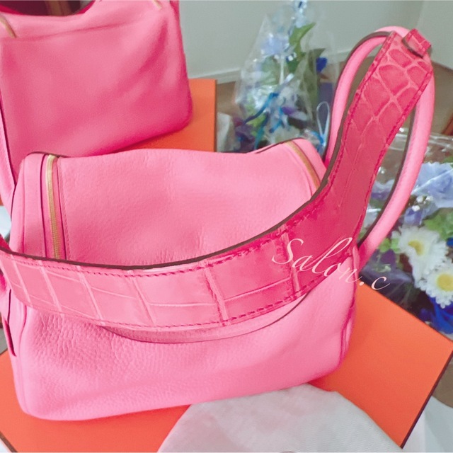 HERMES - 未使用 HERMESエルメス リンディ26 ローズアザレ HERMES - 未使用 HERMESエルメス リンディ26 ローズアザレ