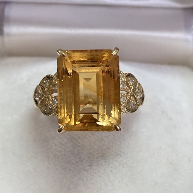 K18　10.45ct 大粒シトリン　リング　指輪 レディースのアクセサリー(リング(指輪))の商品写真