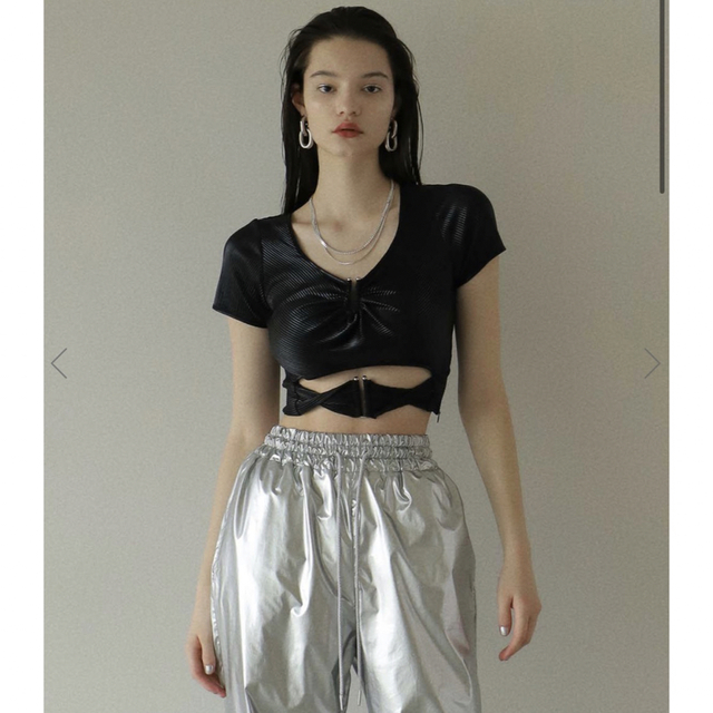 Bubbles   twist cropped tops melttheladyの通販 by れい's shop