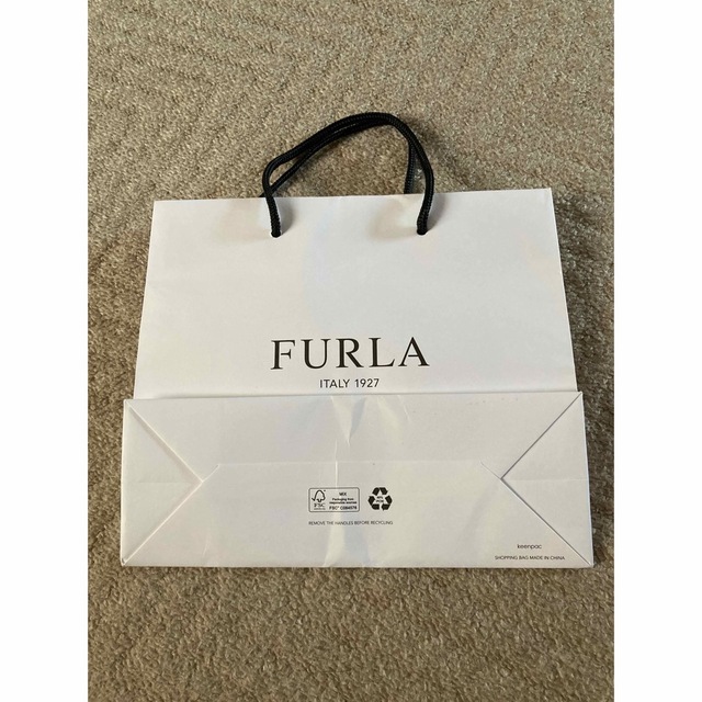 Furla(フルラ)のFURLA ポーチ 新品未使用品 レディースのファッション小物(ポーチ)の商品写真