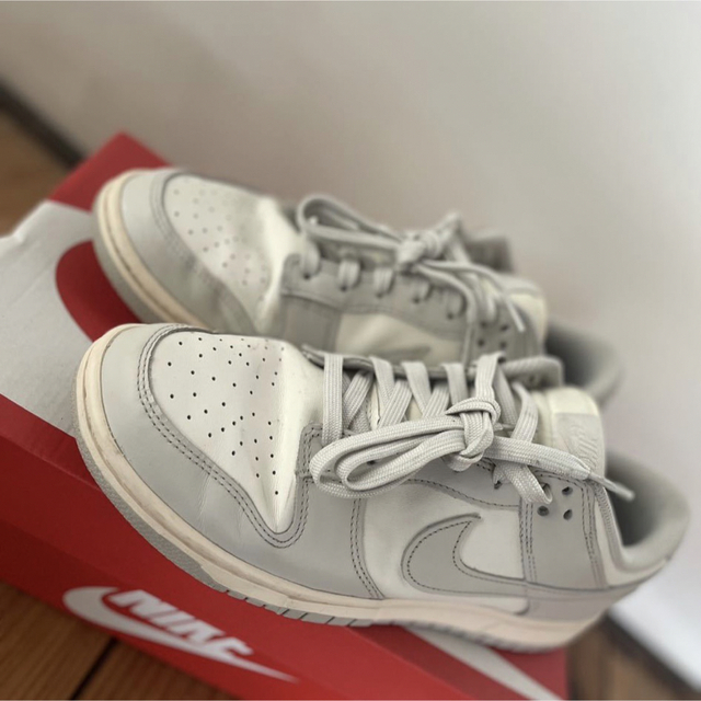 NIKE WMNS DUNK LOW  LIGHT BONE ライトボーン