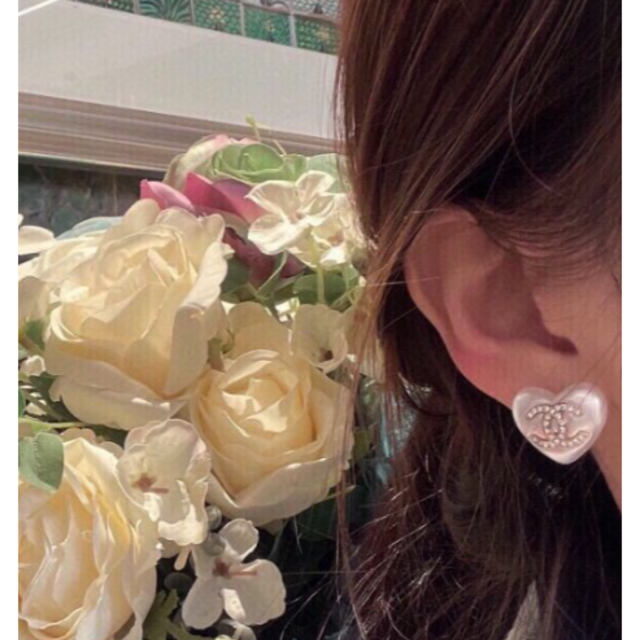 ★早い者勝ち★ピアス ハート CCロゴ Amazon.co.jp: [シャネル]CHANEL ハート型トップCCピアス