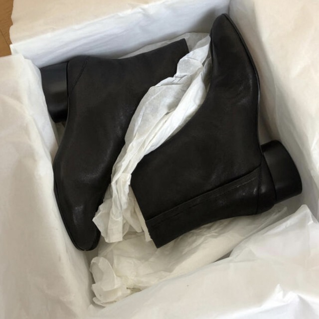 Maison Martin Margiela(マルタンマルジェラ)のmaisonmargiela 足袋ブーツ 37.5（24cm） レディースの靴/シューズ(ブーツ)の商品写真