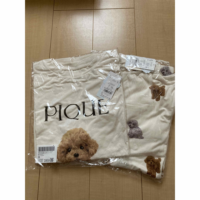 gelato pique(ジェラートピケ)のジェラートピケ　トイプードル柄ワンポイントTシャツ&ロングパンツ レディースのルームウェア/パジャマ(ルームウェア)の商品写真