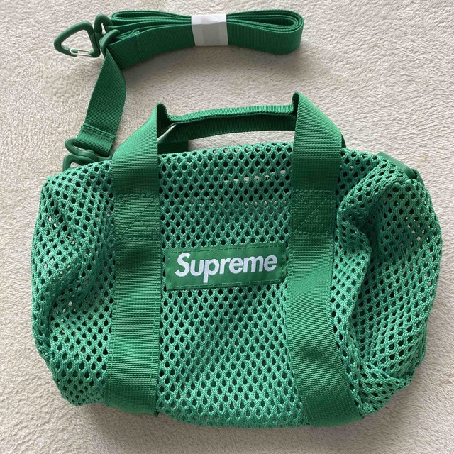 Supreme(シュプリーム)のまーまー様専用　mesh mini duffle bag  /supreme メンズのバッグ(ショルダーバッグ)の商品写真