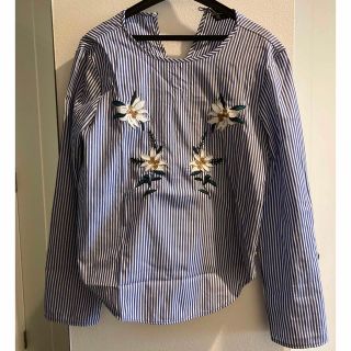 ザラ(ZARA)のZARA★ザラ★ストライプ★シャツ★ワイシャツ★花(シャツ/ブラウス(長袖/七分))