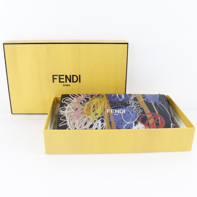 FENDI - 【FENDI】フェンディ コンチネンタル ノエル